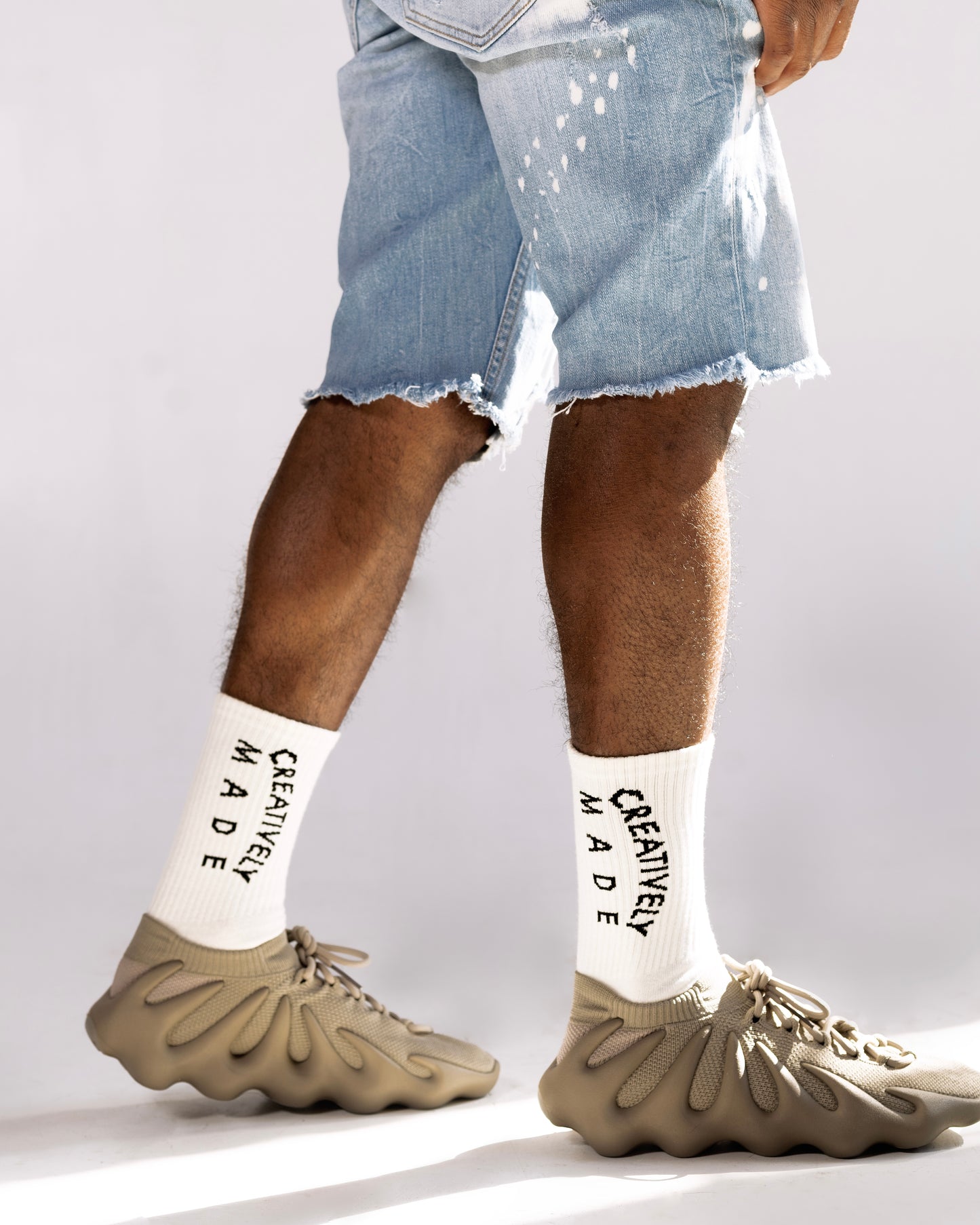 Uniquely Made Crew Socks (Cream)